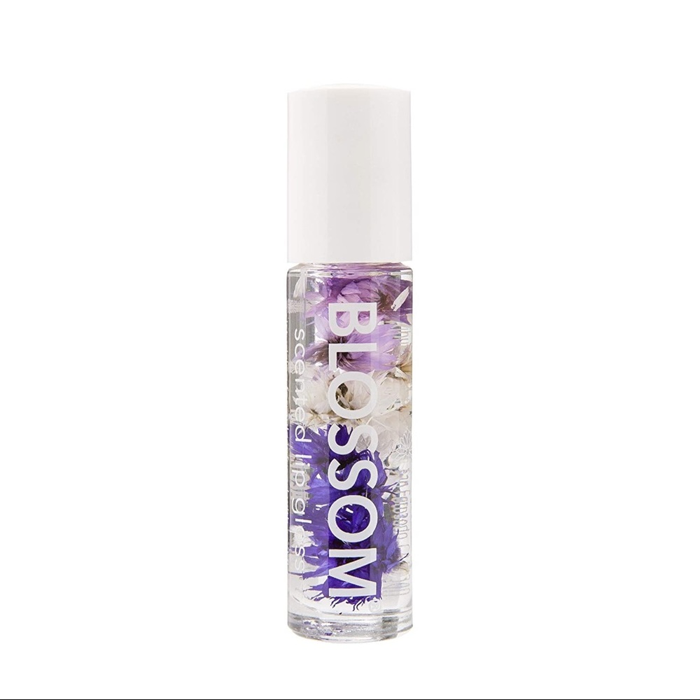 NWT BLOSSOM Scented lip balm with real flowers